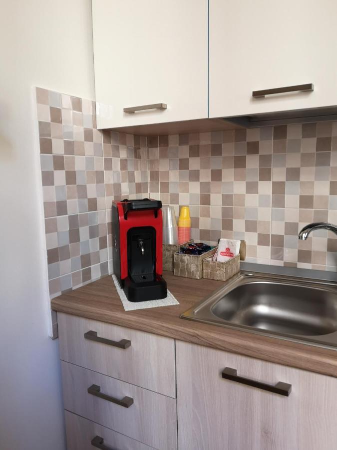 מסינה La Camelia B&B מראה חיצוני תמונה