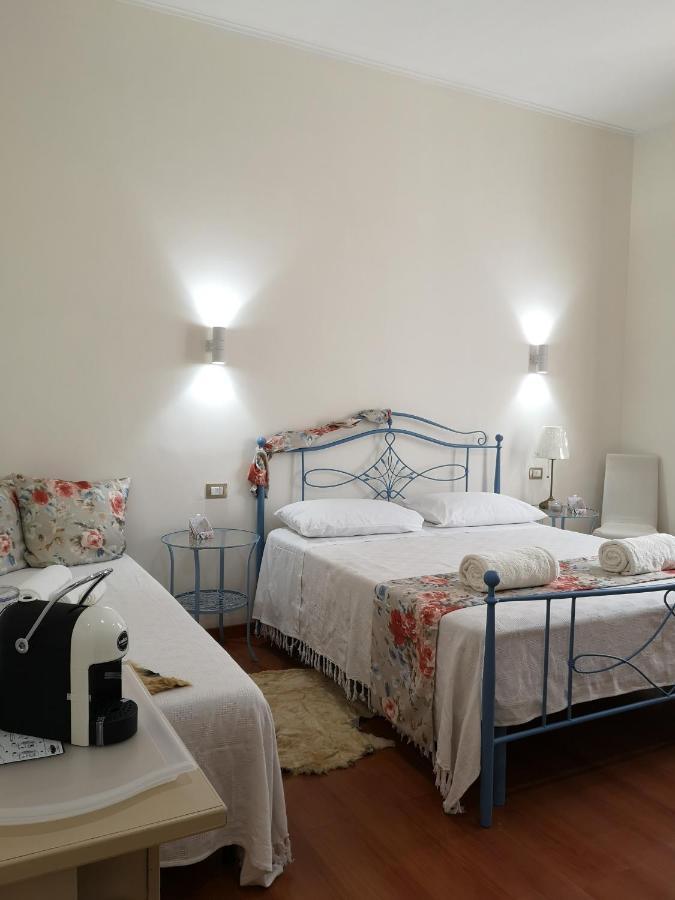 מסינה La Camelia B&B מראה חיצוני תמונה